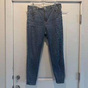 American Eagle Outfitters Women's High-Rise Jegging Skinny Jeans in Blue